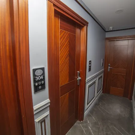 Szálloda Hhk Downtown 4*