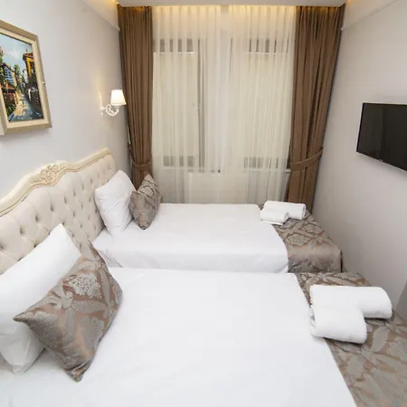 Hhk Downtown Szálloda 4*