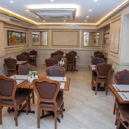 Hhk Downtown 4*